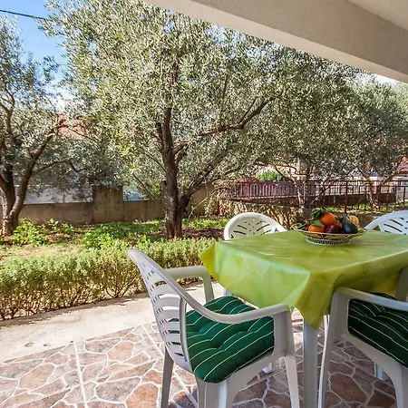 Apartamento Lara Borik
