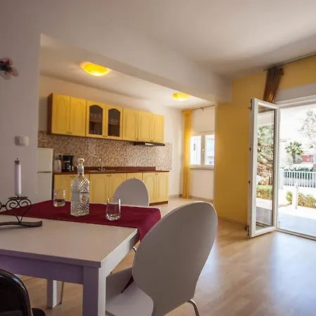 Lara Borik Apartment Zadar